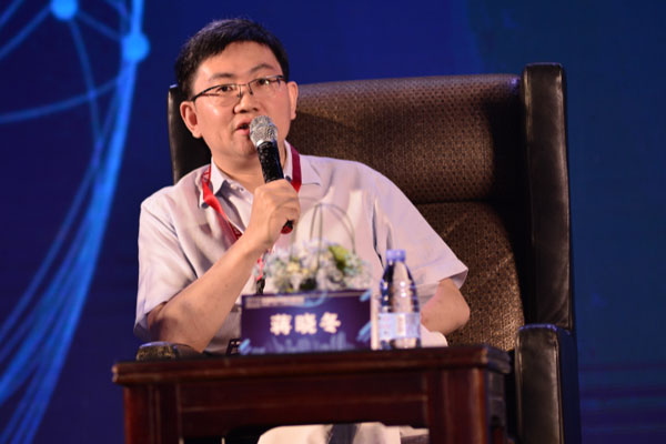 资本寒冬、政府监管下，投资怎么投，创业怎么创？软银、NEA、弘晖等这么看