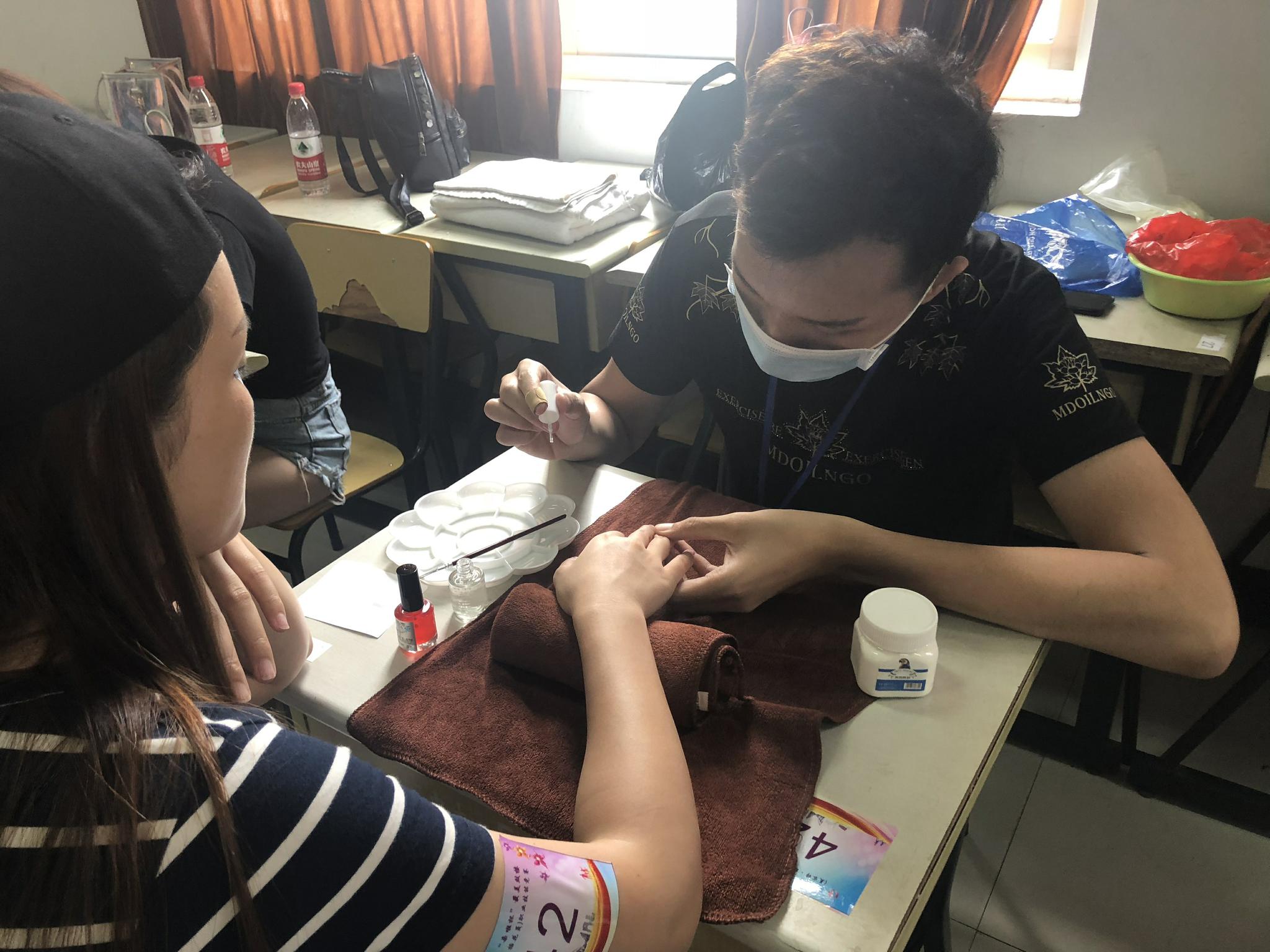 鼓楼区举办2018年“朵啦杯”最美鼓楼（美容师、
