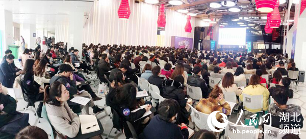 2018年武汉人才趋势报告:平均招聘薪资6888元95后求职者占比四成