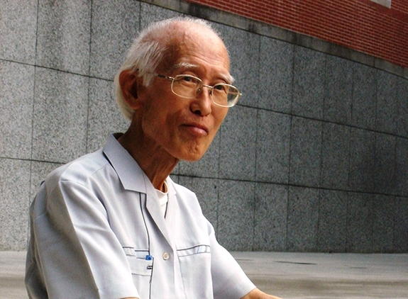 余光中代表作及简历