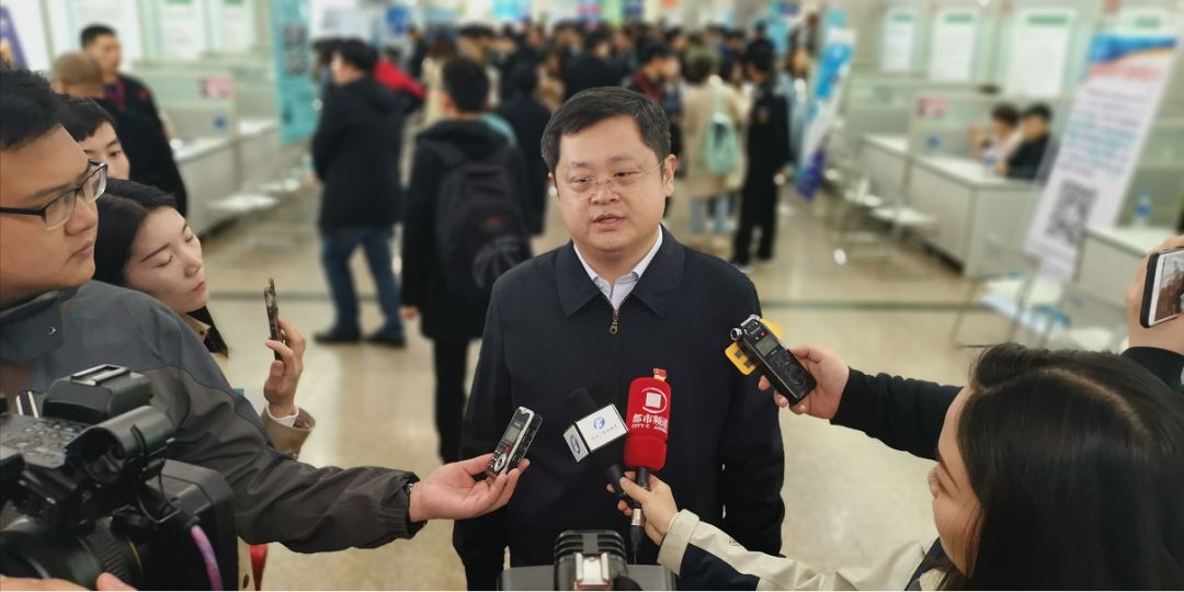 河南省举办首届生态环保行业人才交流会