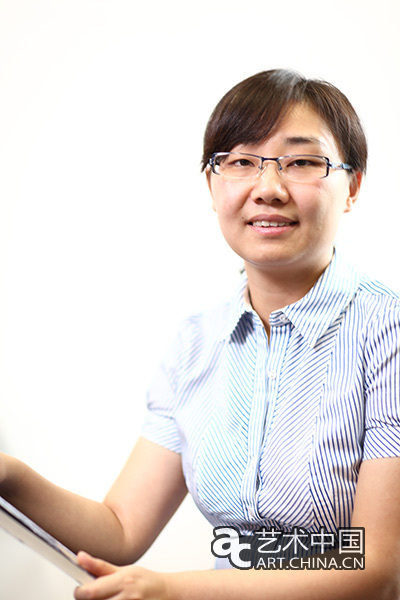 清华大学美术学院艺术史论系现任教师简介